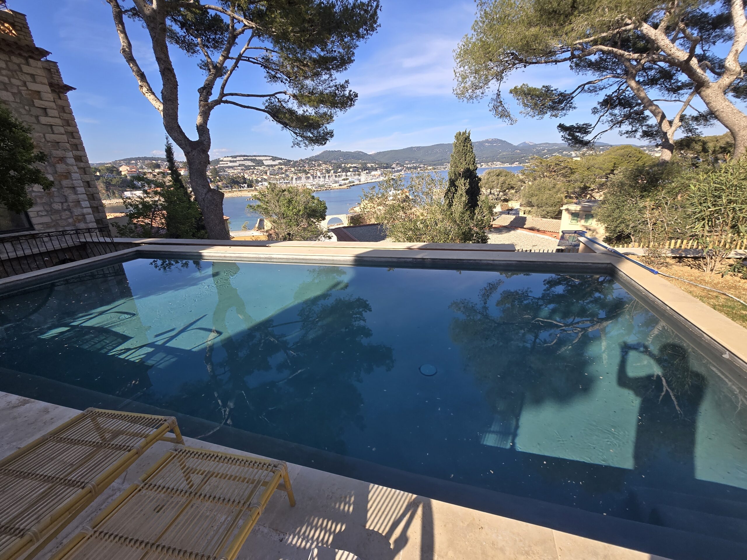 Ile de Bendor Bandol Entretien Reparation Piscines